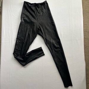 Commando Black Faux Leather leggings M